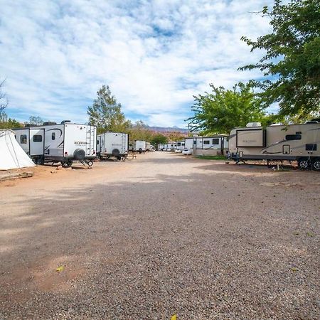 Funstays Glamping Setup Tent In Rv Park #6 Ok-T6 Moab Ngoại thất bức ảnh