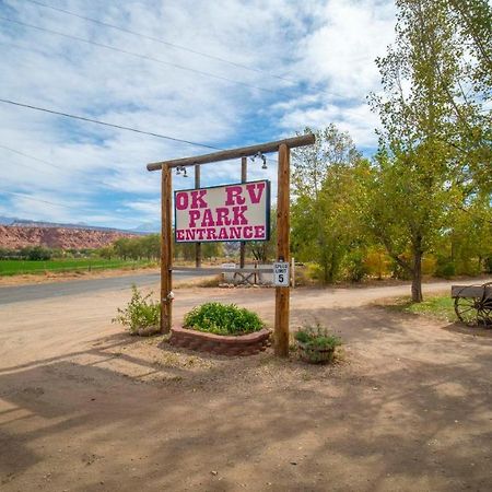 Funstays Glamping Setup Tent In Rv Park #6 Ok-T6 Moab Ngoại thất bức ảnh