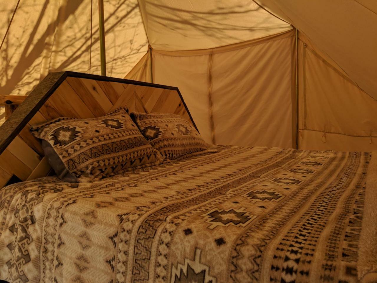 Funstays Glamping Setup Tent In Rv Park #6 Ok-T6 Moab Ngoại thất bức ảnh